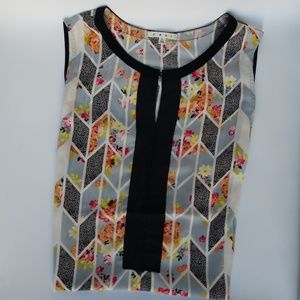 CAbi | Geometric & Floral Print Top